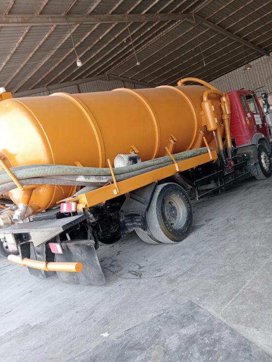 سيارة تسليك مجاري